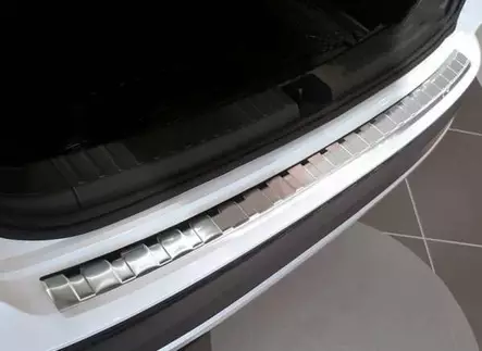Audi Q5 2017-2021- Stötfångarskydd rostfritt stål - Modellanpassande tillbehör - 7000010290 - 1